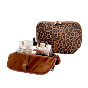<b>Large</b>-capacity Zipper PU <b>Cosmetic</b> <b>Bag</b> Customizable LOGO Luxurious Portable Design Waterproof Scratch-resistant for Storage Wash - Product Image 4