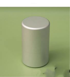 กระป๋องโลหะทรงกลมสำหรับบรรจุชาเขียวเกรดอาหารแบบสุญญากาศ  สำหรับขายส่งและรับผลิตตามสั่ง  บรรจุภัณฑ์สำหรับใส่ผงมัทฉะและเครื่องเทศ - Product Image 2