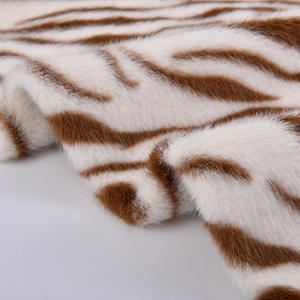 Tessuto in Jacquard con motivo leopardo, - Product Image 4