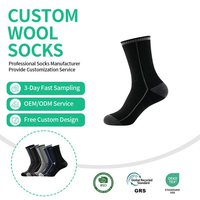 Chaussettes sur mesure en laine, style ras du cou, noires et grises, avec revers côtelés, panneaux contrastants sur la semelle et la pointe, pour un usage décontracté, services OEM ODM