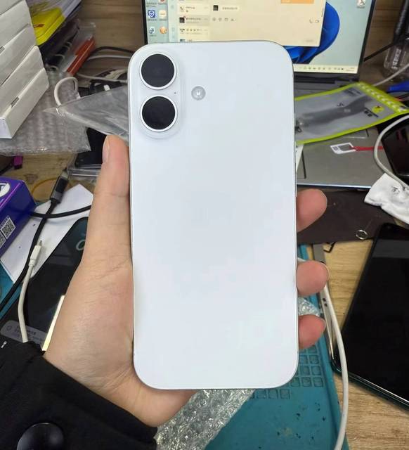 Original Phone 17 256GB/512GB/1TB 5G 4000-4999mAh 6.1" in Stock MOQ 1 Bulk Available