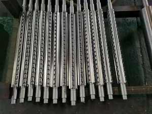 หัวกัดไม้เดอหว่าย สำหรับเครื่องไสไม้  แบบเกลียวประสิทธิภาพสูง พร้อมใบมีดคาร์ไบด์ - Product Image 4