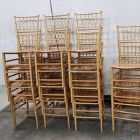 Chaises de mariage en résine acrylique transparente de style Chiavari, vente en gros de chaises transparentes pour la décoration d'événements de mariage
