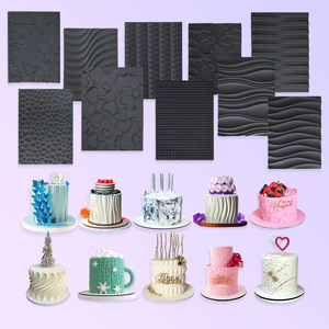 Tapis d'impression transparent à lignes quadrillées pour un alignement précis dans la décoration de gâteaux et le gaufrage de biscuits - Product Image 1