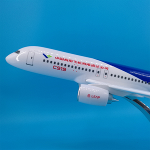 Modèle d'avion en résine moulée sous pression <span class=keywords><strong>COMAC</strong></span> C919 1/100 de 38 cm, prototype <span class=keywords><strong>Comac</strong></span>, ornement d'aviation avec base de présentation - Product Image 2