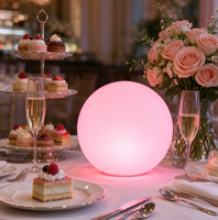 Lumière LED sphérique étanche personnalisée, vente chaude, directement de l'usine, pour la décoration de Noël à la maison, dans les centres commerciaux, les hôtels, les rues, à énergie solaire