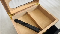 Boîte à cigares en bois de cèdre espagnol avec hygromètre, dessus en verre, pour bureau, cadeau de luxe pour homme, fabrication artisanale de qualité supérieure
