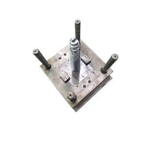 Fabricante de Moldes Profesional Universal de Bajo Precio y Duradero de YIOT Factory Diract, Plástico para Base de Carga de Controlador RGB - Product Image 3