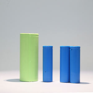 Batteria agli Ioni di Litio Ricaricabile NCM <span class=keywords><strong>18650</strong></span> Personalizzata ad Alta Efficienza Energetica, <span class=keywords><strong>1200mAh</strong></span> 3.7V, 500 Cicli, Temperatura Operativa -20~60°C - Product Image 5