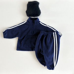 <span class=keywords><strong>Abbigliamento</strong></span> <span class=keywords><strong>Sportivo</strong></span> per Bambini, Set Nuovo Autunno/Inverno, Felpa e Pantaloni Lunghi in Pile Caldo Tinta Unita in Poliestere - Product Image 3
