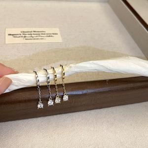 Boucles d'oreilles pendantes en argent pur S925 avec un seul diamant et un pompon, design frais et polyvalent, détails exquis en zircon - Product Image 2