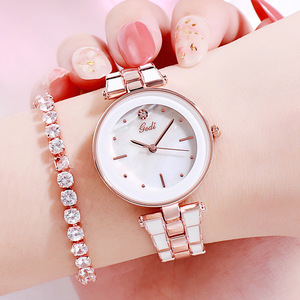 Montre élégante pour femme avec bracelet en acier, style export populaire, montre à quartz tendance pour étudiantes coréennes, vente en gros - Product Image 2