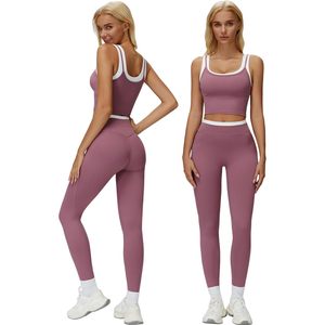 Ensemble de sport deux pièces pour femme : Crop top dos nageur et leggings taille haute, tenue de gym et yoga sans coutures avec bordure contrastante - Product Image 1