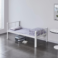 Lit simple avec cadre de lit King en métal et mobilier de chambre à coucher en bois