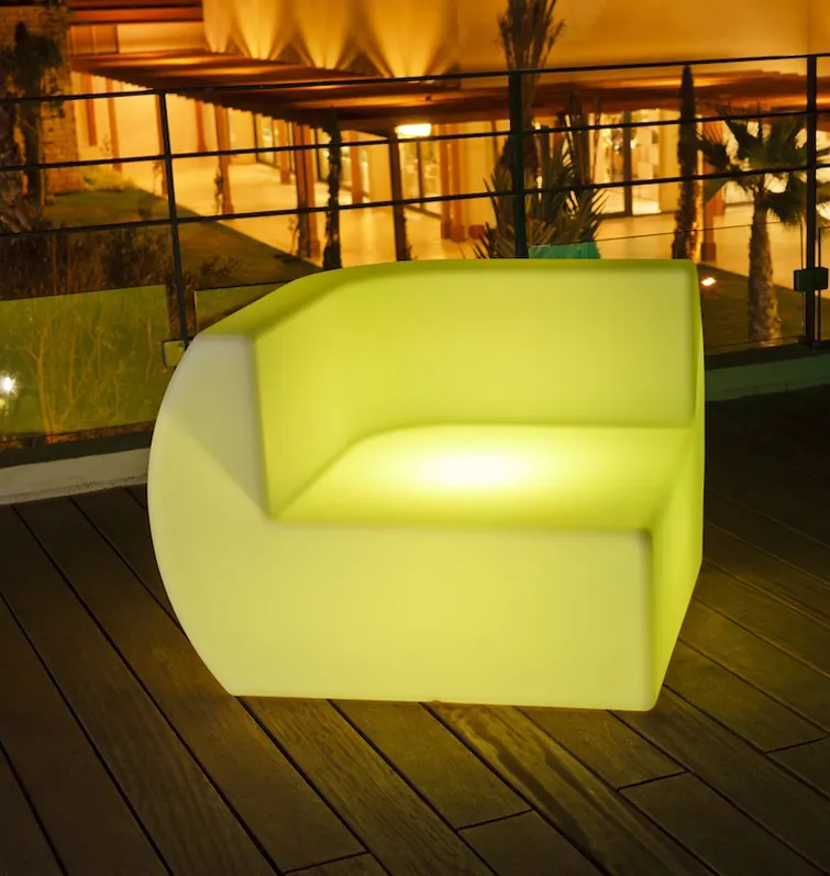 Mais novo sofá moderno de plástico branco com luz LED para cadeiras de fábrica em promoção