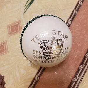 Leather <b>Cricket</b> Ball <b>Cricket</b> Products <b>Cricket</b> Wear and Gear - Product Image 1