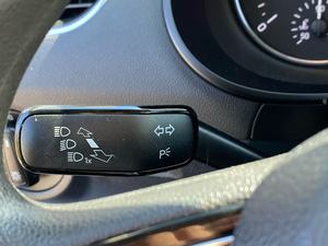<span class=keywords><strong>Skoda</strong></span> <span class=keywords><strong>Octavia</strong></span> Classic 1.6L Comfort 6 vitesses automatique, 5 places, conduite à gauche, essence, <span class=keywords><strong>berline</strong></span> compacte liftback, modèle 2017 - Product Image 4