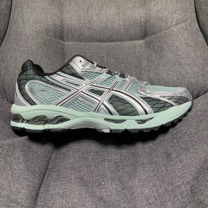 As Inspired – baskets de course légères et respirantes pour hommes, design rétro Nimbus, taille 36-45.5 - Product Image 1