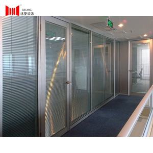 Kính Cường Lực Kép Nhôm Giá Rẻ Nhất Vách Ngăn Văn Phòng Cố Định Có Thể Tháo Rời Màn Hình Treo Tường Kèm Rèm - Product Image 3