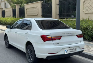 Gebruikte Auto Byd Qinev Standaardversie 2021 Linksgestuurde Ev Op Populaire Verkoopbereik: 405Km - Product Image 4