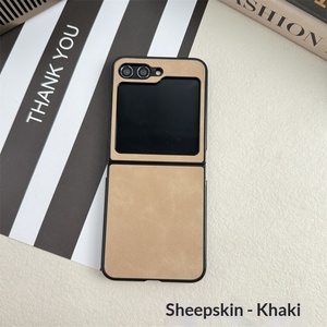 Custodia Protettiva 360° per Flip 7/Z Flip 6/Flip 5/Flip 4, Nuova Collezione 2024, con Motivo a Lettera D Stile Ins - Product Image 4