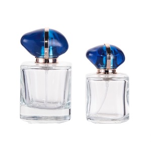 Botella de Perfume de Vidrio de Lujo de 30ml, 50ml, 100ml, Cuadrado, Vacío, Niebla Fina, Fragancia en Aerosol, Botella de Vidrio con Tapa Azul, Embalaje de Perfume - Product Image 3