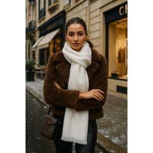 ผ้าคลุมไหล่เนื้อหนานุ่มสีขาวอมเทา 70x180 ซม. ทรงยาว รุ่น Sal1206 - Product Image 2