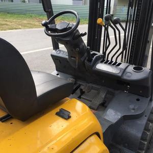 Montacargas Usado de Alta Eficiencia TCM Serie 30, Capacidad de 3 Toneladas, Mástil de 3m, Neumáticos Sólidos, para Almacén - Product Image 6