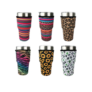 Manicotto in Neoprene Riutilizzabile per Tazza da Caffè Freddo, 32oz, Mantiene le Bevande Fredde e le Mani Asciutte - Product Image 6