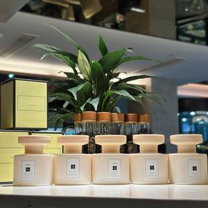 Elegante Juego de Difusores de Aroma Blancos, Diseño Minimalista para Fragancia del Hogar, Aroma Duradero, Regalo Decorativo para Sala de Estar - Product Image 3