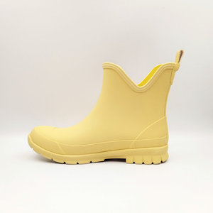 Stivali da Pioggia <span class=keywords><strong>Gialli</strong></span> Impermeabili alla Caviglia per <span class=keywords><strong>Donna</strong></span>, Design Antiscivolo Facile da Indossare, Stivaletti in Gomma Stile Chelsea per Estate e Inverno - Product Image 4