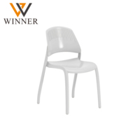 Chaise de bureau moderne populaire, économique, durable, résistante aux taches, résistante à l'huile, rafraîchissante, imperméable, empilable, en polypropylène PP
