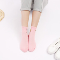 Chaussettes simples et mignonnes en gros pour adultes