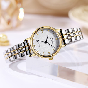 Montre pour femme étudiante, style avion de niche, haut de gamme, bracelet en acier exquis, montre à quartz, montre de mode Godiva - Product Image 1