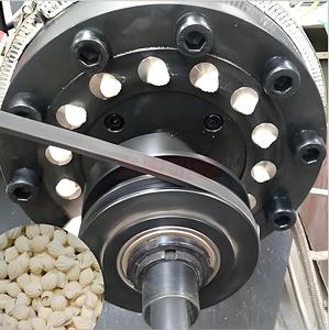 Máquina automática italiana para hacer pasta de macarrones Línea de producción de espagueti con componente de engranaje central - Product Image 3