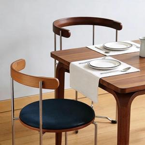 Chaise pliante nordique en bois massif avec coussin bleu pour salon et salle à manger - Product Image 4