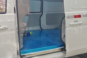 Aucwell - Camioneta Eléctrica Mini Económica con Bolsas de Aire Dobles, Batería de 41.86 kWh, Capacidad de Carga de 1500 kg, Autonomía de 301-400 km - Product Image 5