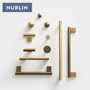 Nurlin Handgefertigte Schrank- und Schubladenknöpfe aus Massivem Messing mit Hammerschlagmuster, Lange Griffe für Möbel und Kleiderschränke in Mattgold und Antikbronze - Product Image 3