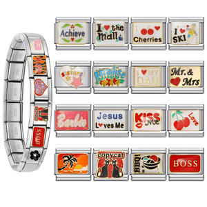 Vente en gros usine : Breloques italiennes à motifs familiaux chaleureux, compatibles avec perles en acier inoxydable de 9 mm, pour la création de bijoux et bracelets DIY - Product Image 1