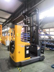 Meilleure vente, 1.5 tonnes, 2 tonnes, Double ciseaux électriques, chariot élévateur à fourche 12M, chariot élévateur à portée profonde avec chariot élévateur et caméra latérale - Product Image 4