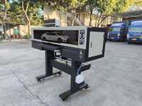 Impresora DTF 3ALPS A1 i3200 de 4 cabezales y 60 cm de ancho para imprimir patrones en prendas de vestir, camisetas, sudaderas y todo tipo de prendas.