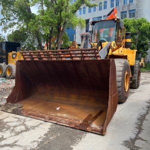 รถตักล้อยาง Volvo L180E มือสอง สภาพดี เครื่องยนต์แข็งแรง ระบบไฮดรอลิกทรงพลัง เกียร์เชื่อถือได้ ยางทนทาน - Product Image 1