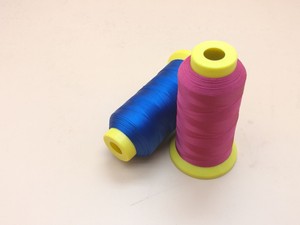 Tex210 Tkt13 630D/3 filamento di Nylon con elastico per cucire scarpe borse in pelle - Product Image 4