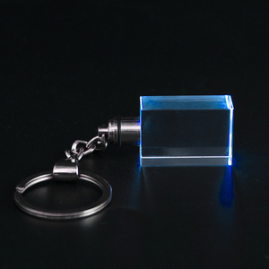 Porte-clés <span class=keywords><strong>en</strong></span> <span class=keywords><strong>verre</strong></span> lumineux LED vierge K9 <span class=keywords><strong>en</strong></span> gros, gravure laser 3D personnalisée de photos, porte-clés <span class=keywords><strong>en</strong></span> cristal pour produits promotionnels - Product Image 5