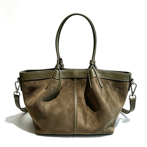 Sac fourre-tout Ando en cuir de vachette nubuck véritable pour femme, petit sac à bandoulière vintage - Product Image 6