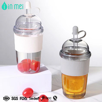 Biberon Sippy Simple et Écologique en Tritan Sans BPA de 430 ml Anti-Brûlure pour Enfants avec Paille et Poignée, Résistant à l'Eau Bouillante, Design Original