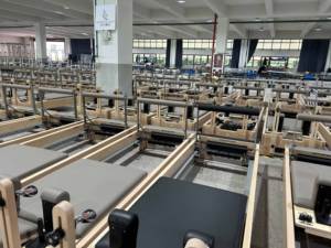 Reformer de Madera de Arce Sólido Multifuncional, Duradero, Ecológico y Económico para Uso en Estudio y Hogar, Venta al Por Mayor - Product Image 6