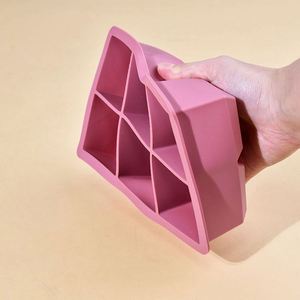Food Grade Silicone Ice Cube Tray 6 Cavity Square Mold With Removable Leak Proof Lid Reusable for Freezer Whisky Beer Drinks - Product Image 6