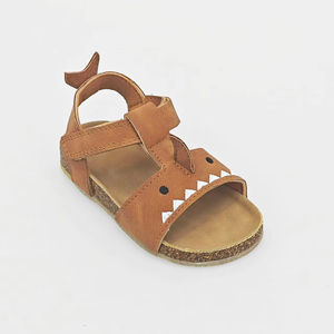 YL6014 vente en gros été enfants unisexe dessin animé conception liège sandales semelle en caoutchouc antidérapante pour garçons et filles - Product Image 1