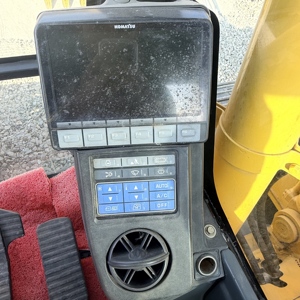 รถขุดตีนตะขาบ KOMATSU PC138 ปี 2022 มือสอง พร้อมบุ้งกี๋ขนาด 0.5 ลูกบาศก์เมตร เครื่องยนต์/มอเตอร์/ปั๊ม/เกียร์บ็อกซ์ ครบชุด สภาพดี - Product Image 5